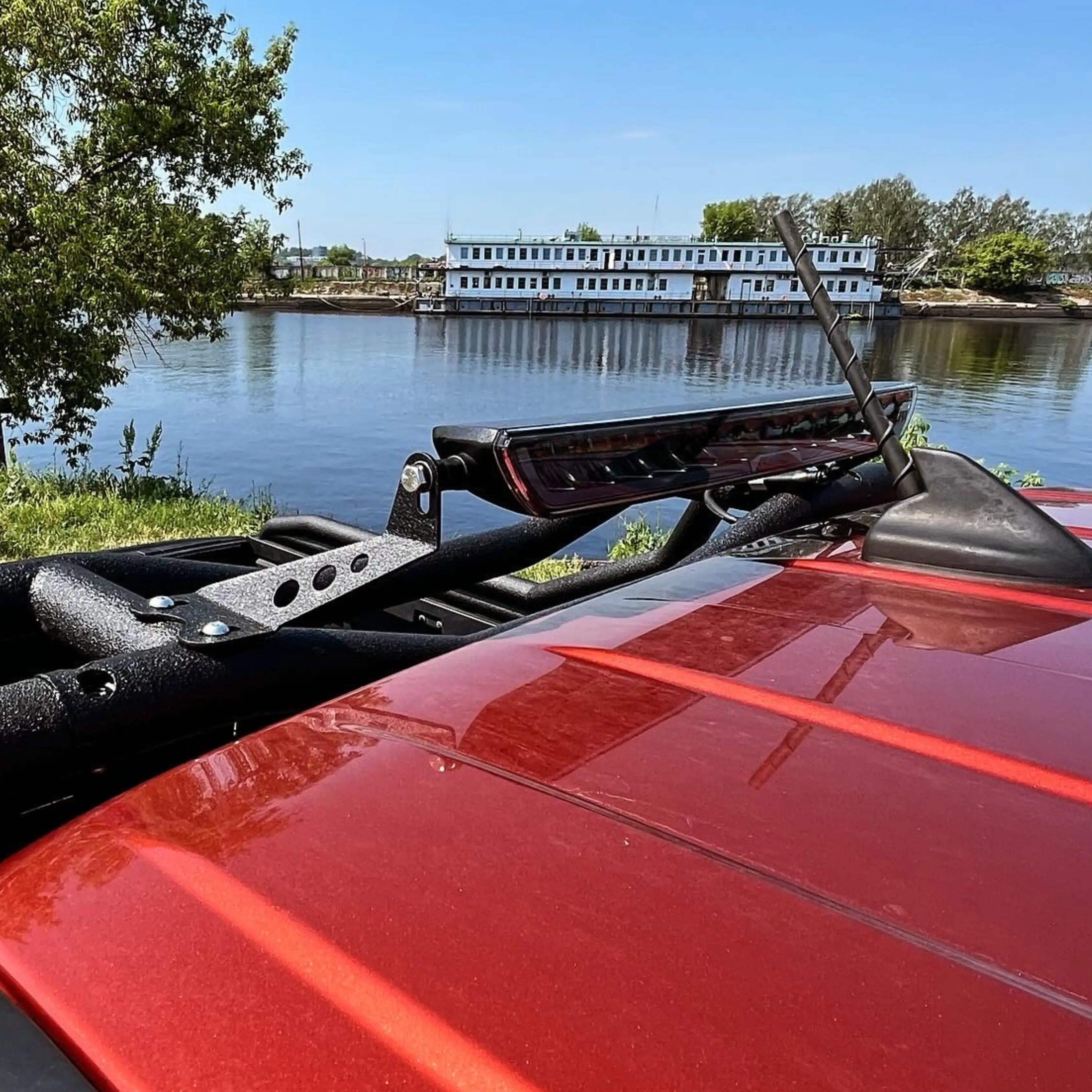 20″ Dynamic LED Light Bar - Black